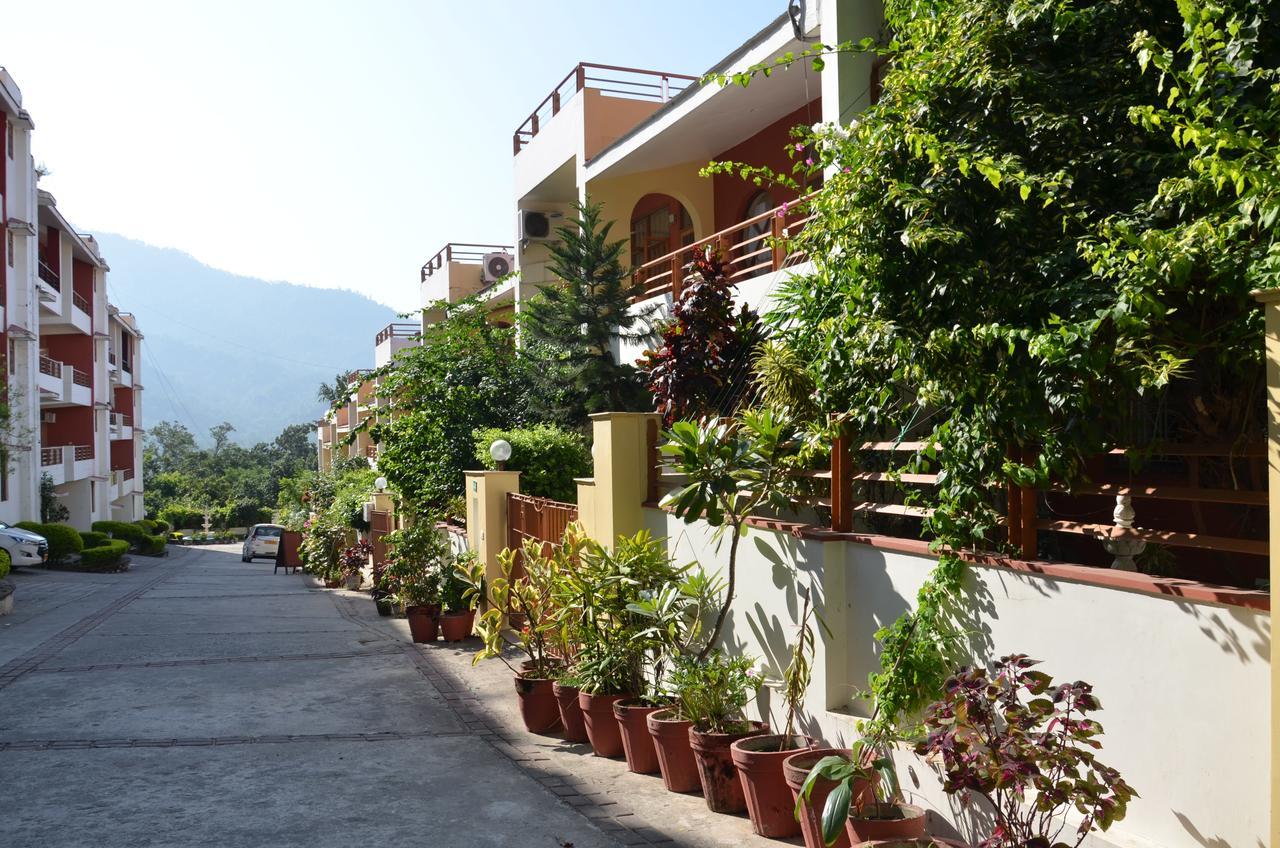 Ganga Vatika Ayurveda Bhavan Hotel Rishīkesh Buitenkant foto